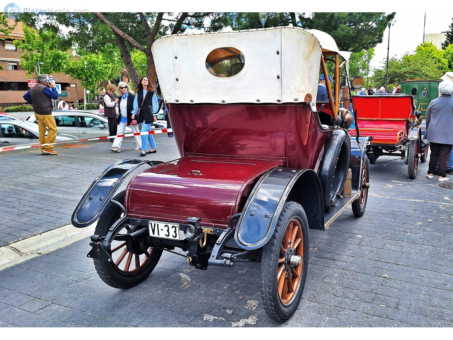 VI-33, Renault Type AX 