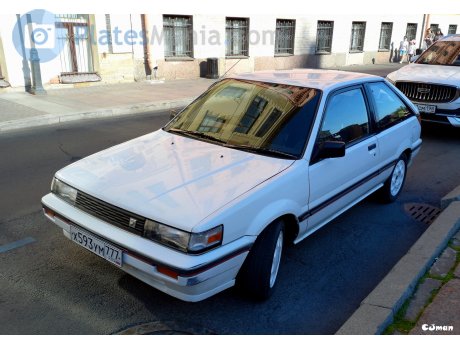 х593ум777, Nissan Liberta Villa