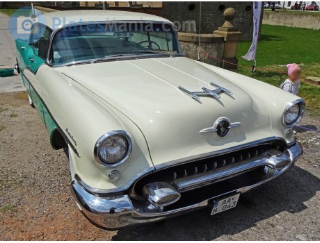 AA H 043, Oldsmobile 88