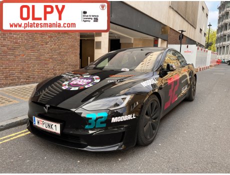 W PUNK 1, Tesla Model S