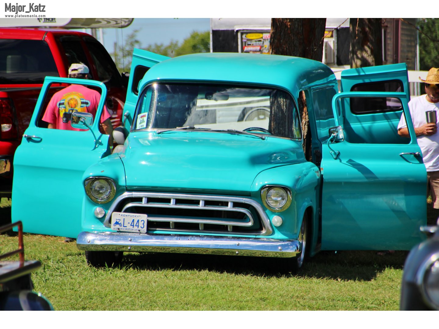 L-443, Chevrolet Task Force Light-Duty 3000 Panel Van (A-body), 1955–1957
