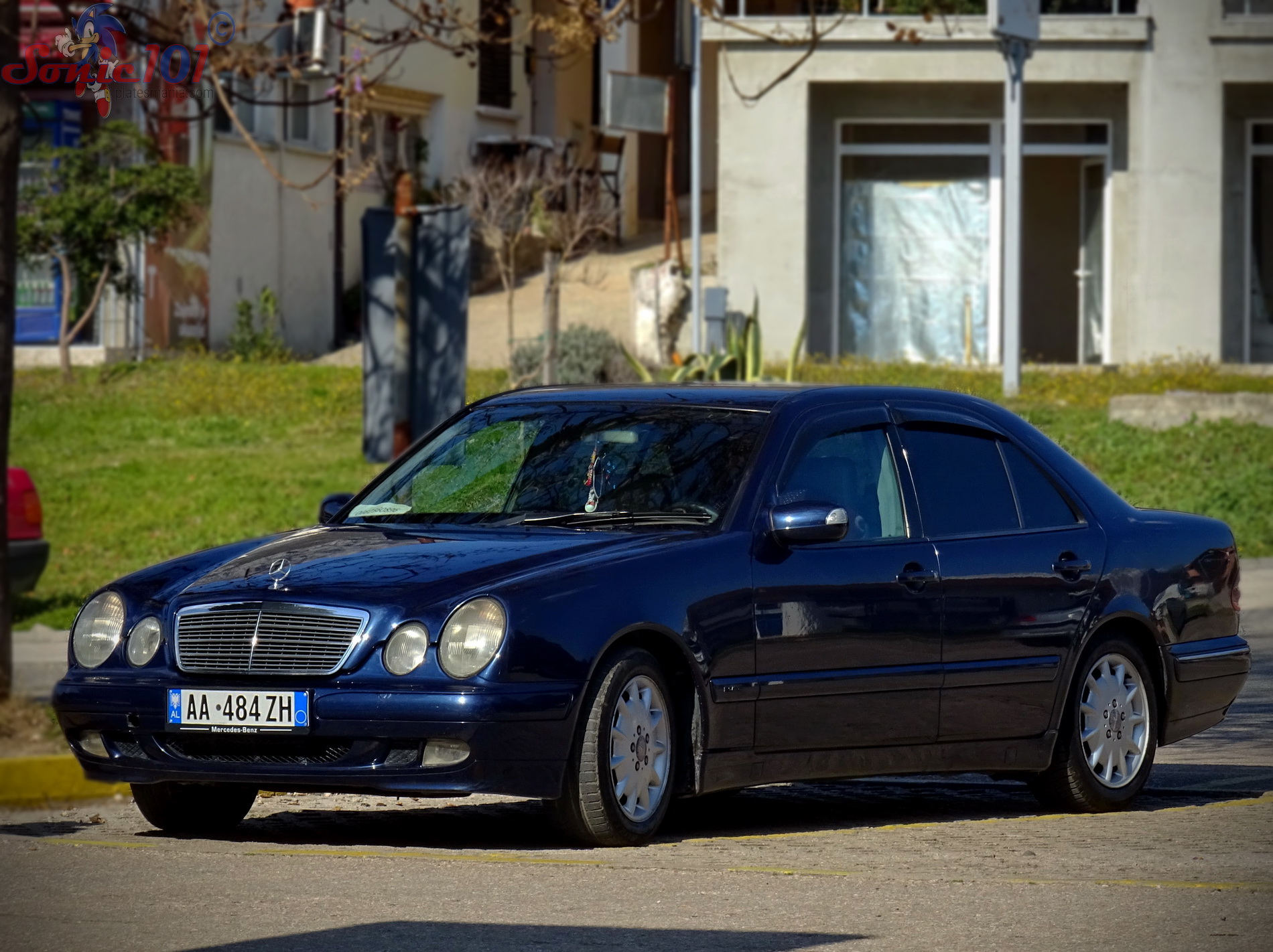 AA 484 ZH, Mercedes-Benz E-Klasse 2nd gen Sedan (W210), 1995­–2002