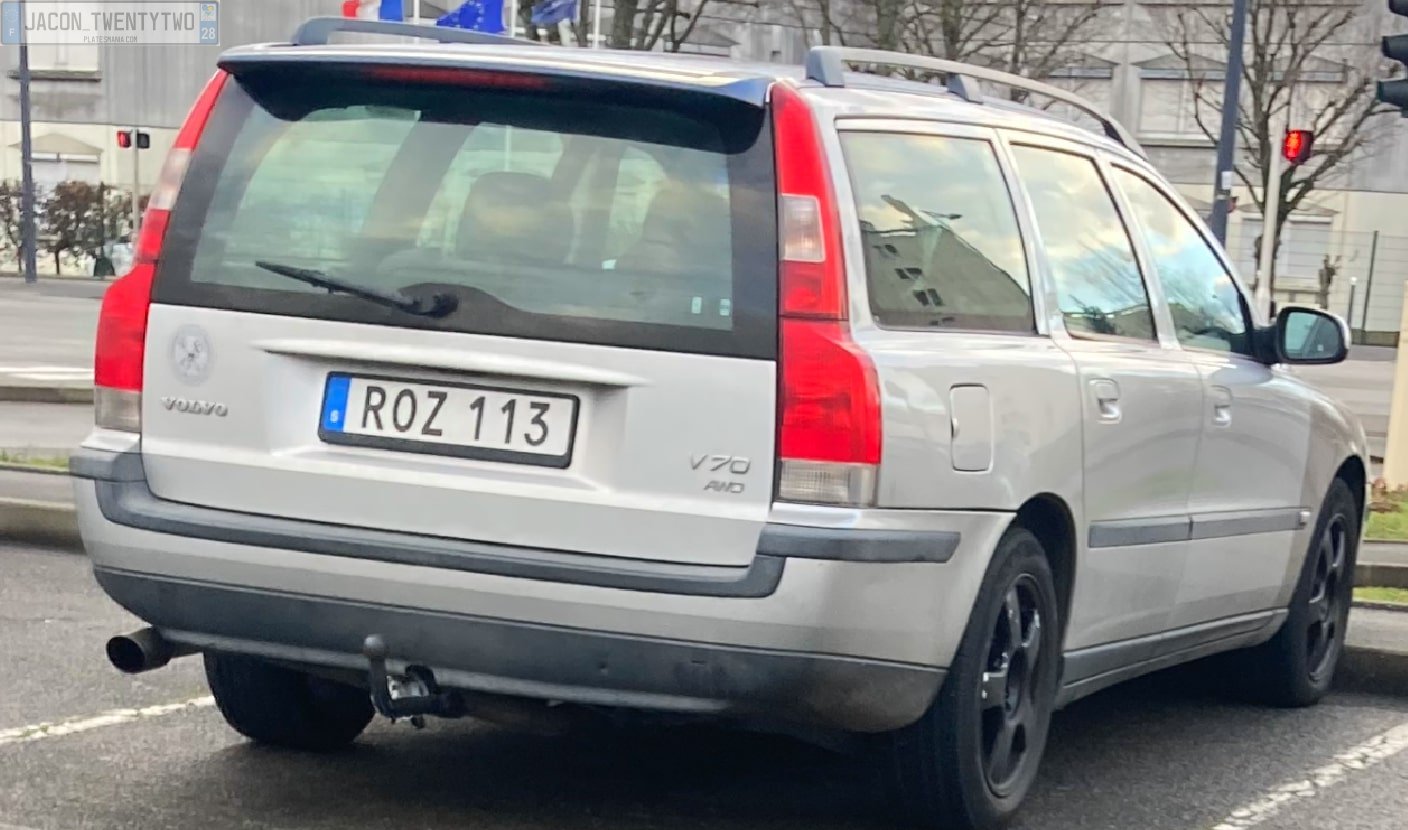 ROZ 113, Volvo V70 2nd gen (285), 2000–2007