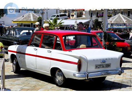 H 2734 BBH, Hillman Super Minx