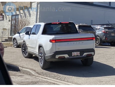 CRV-3869, Rivian R1T