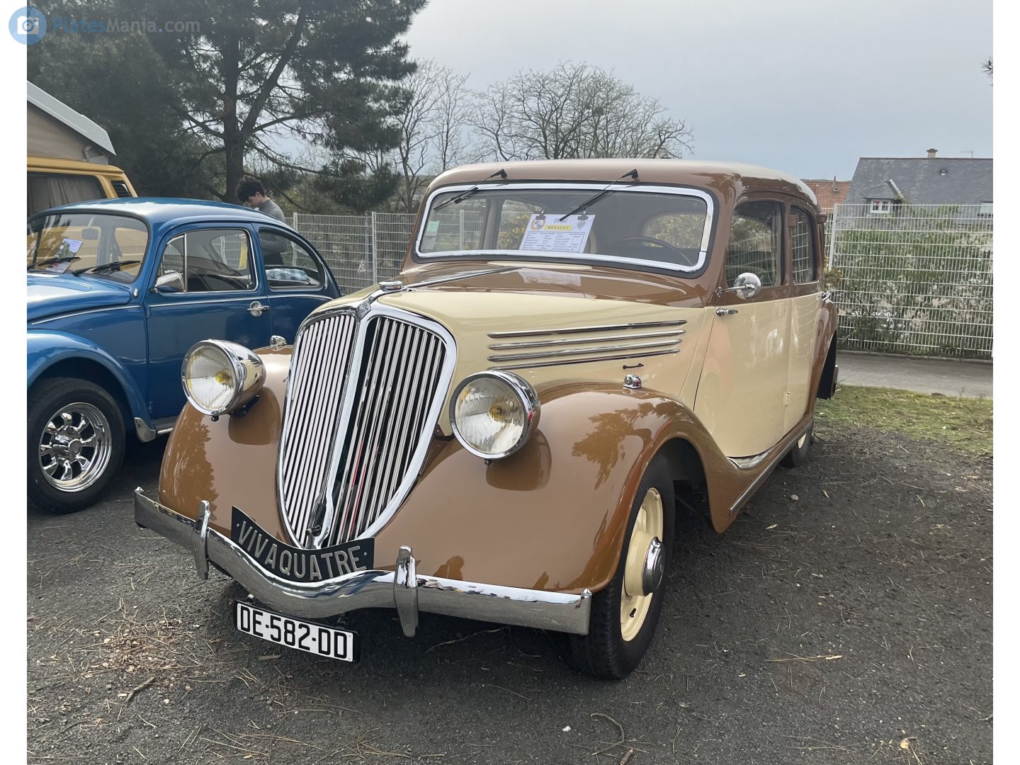 DE-582-DD, Renault Vivaquatre 