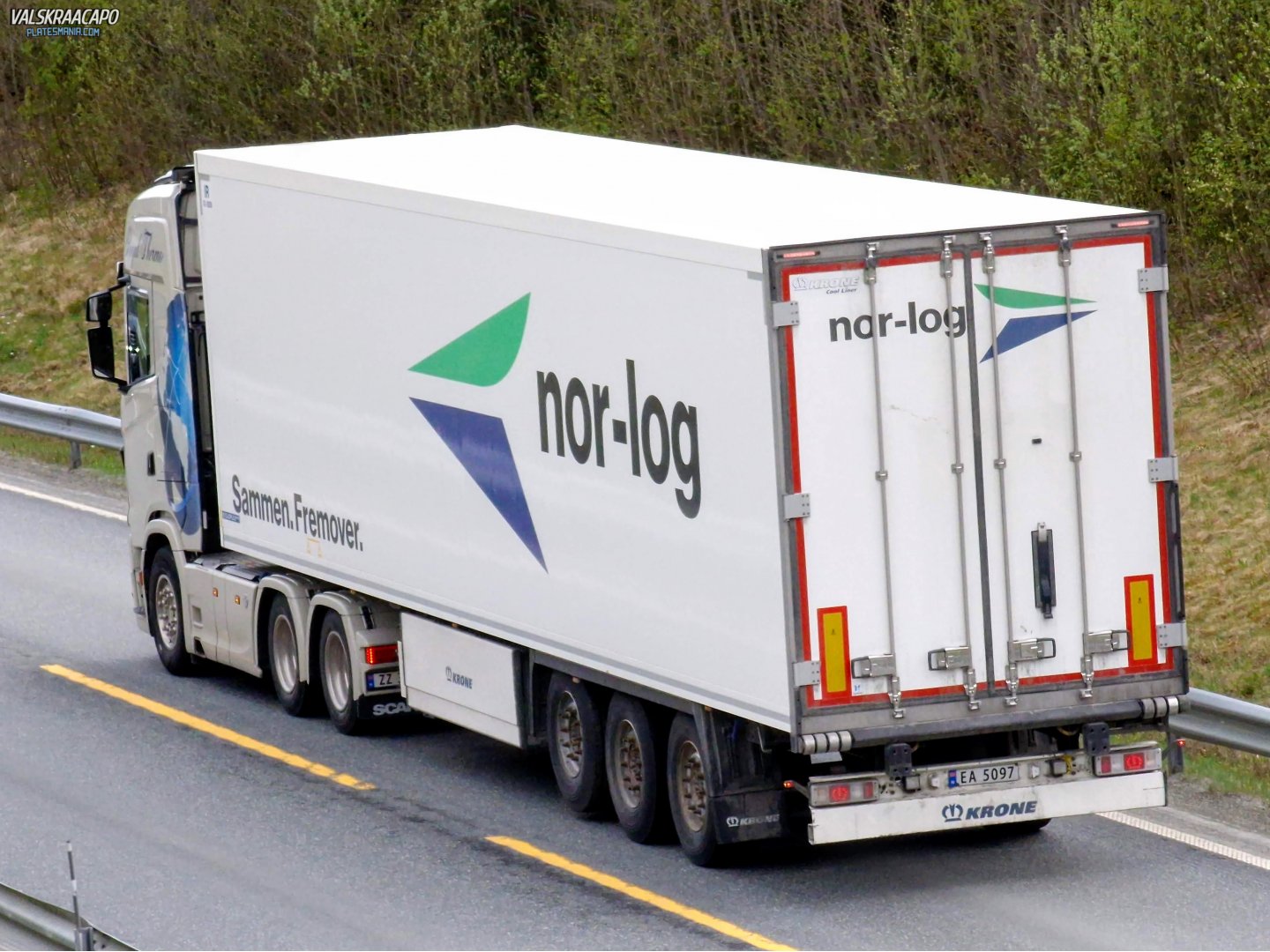 EA 5097, Krone Cool Liner 