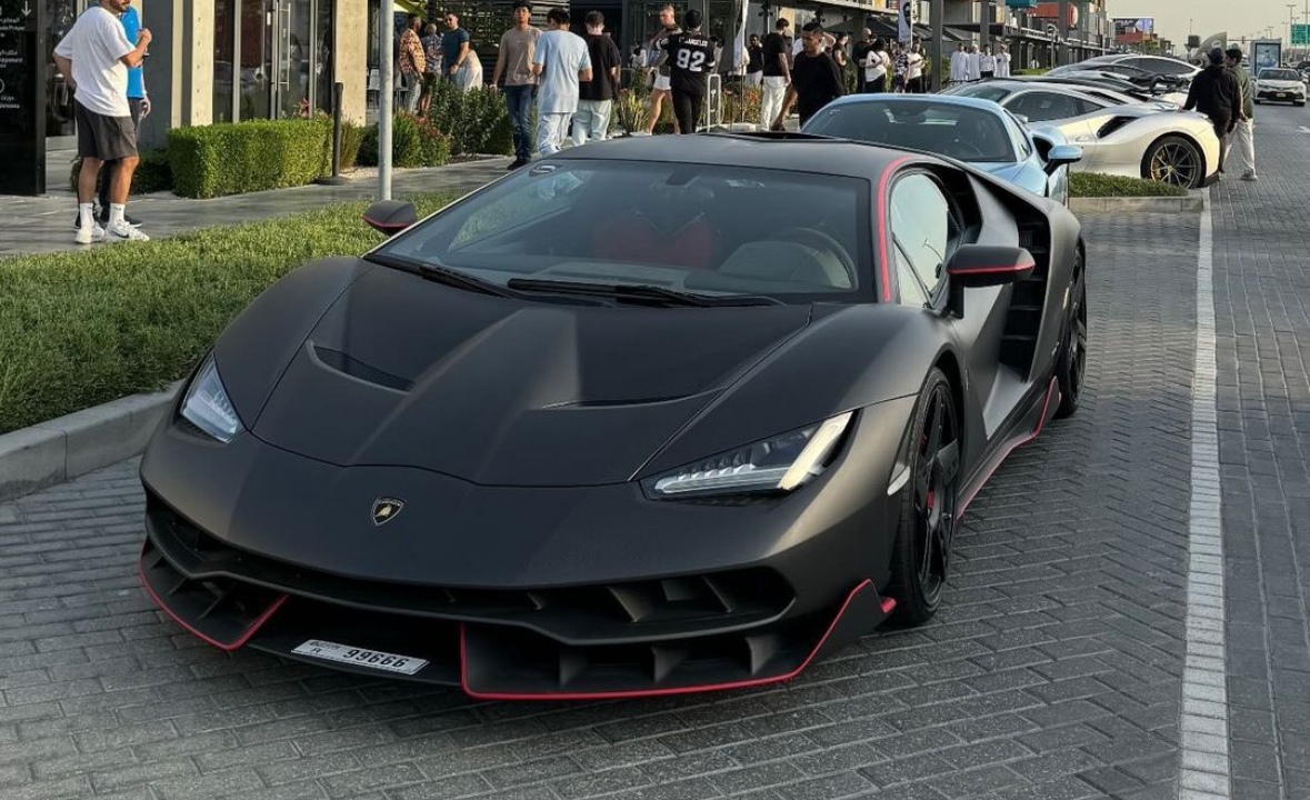 R 99666, Lamborghini Centenario Coupé, 2016–2017