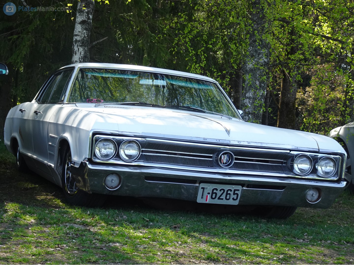 T-6265, Buick Wildcat 2nd gen 1966 4-door Sedan (46469; B-body), 1st facelift, 1965–1966