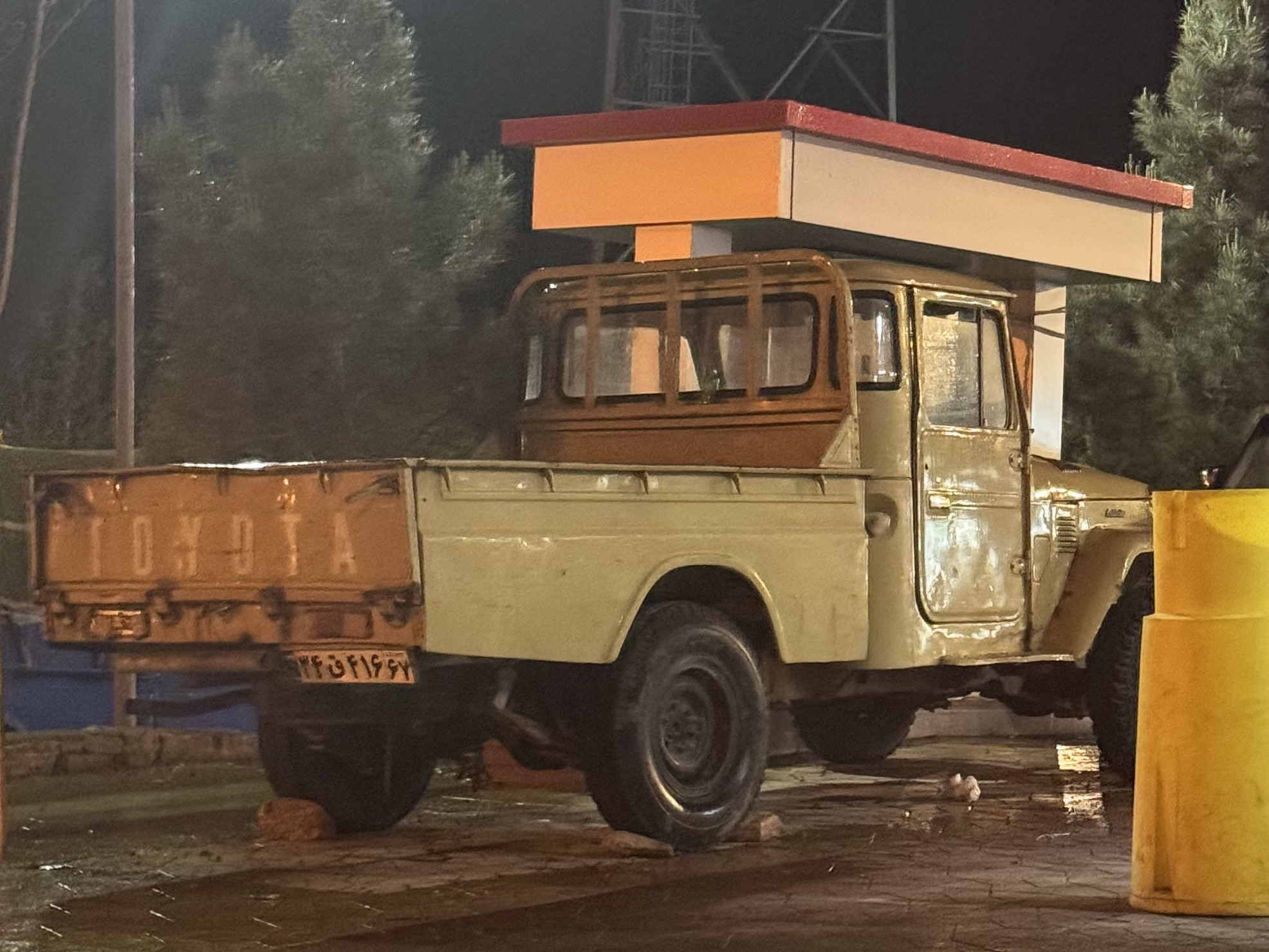 ۳۴ق۴۱۶ ۶۷, Toyota Land Cruiser 40 Pickup (J45P), 1960–1984