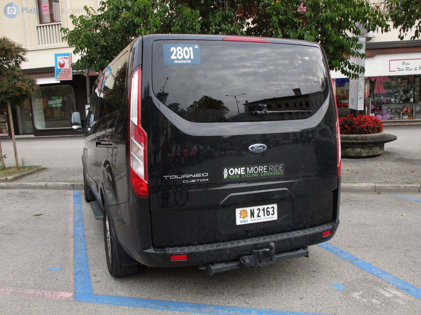 N 2163, Ford Tourneo Custom 1st gen (V362; Global-market), 2012–2023
