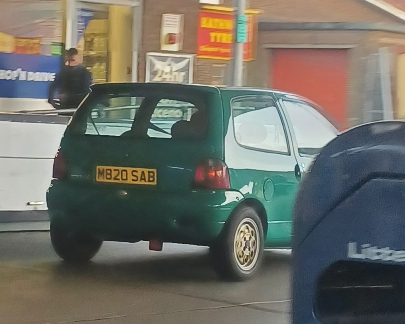 M820SAB, Renault Twingo 1st gen (C06), 1992–2007 (–2012 for CO-market)