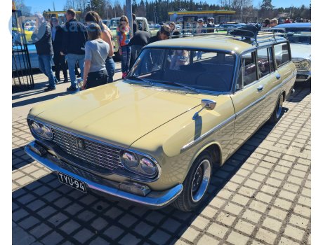 TYU-94, Toyota Crown
