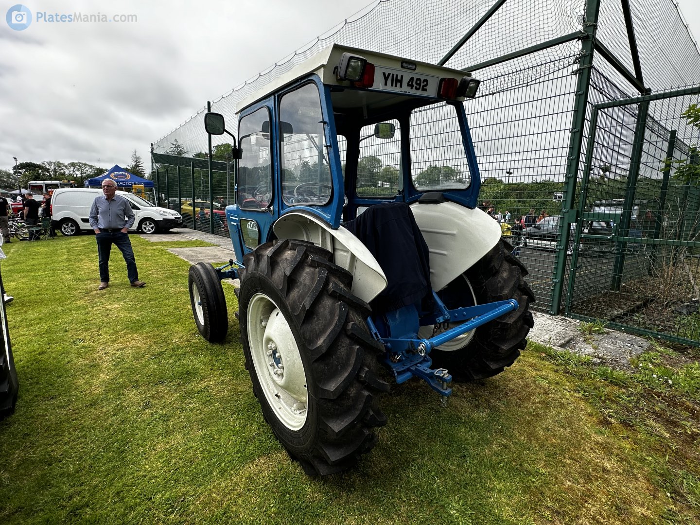 YIH492, Ford 3000-Series 