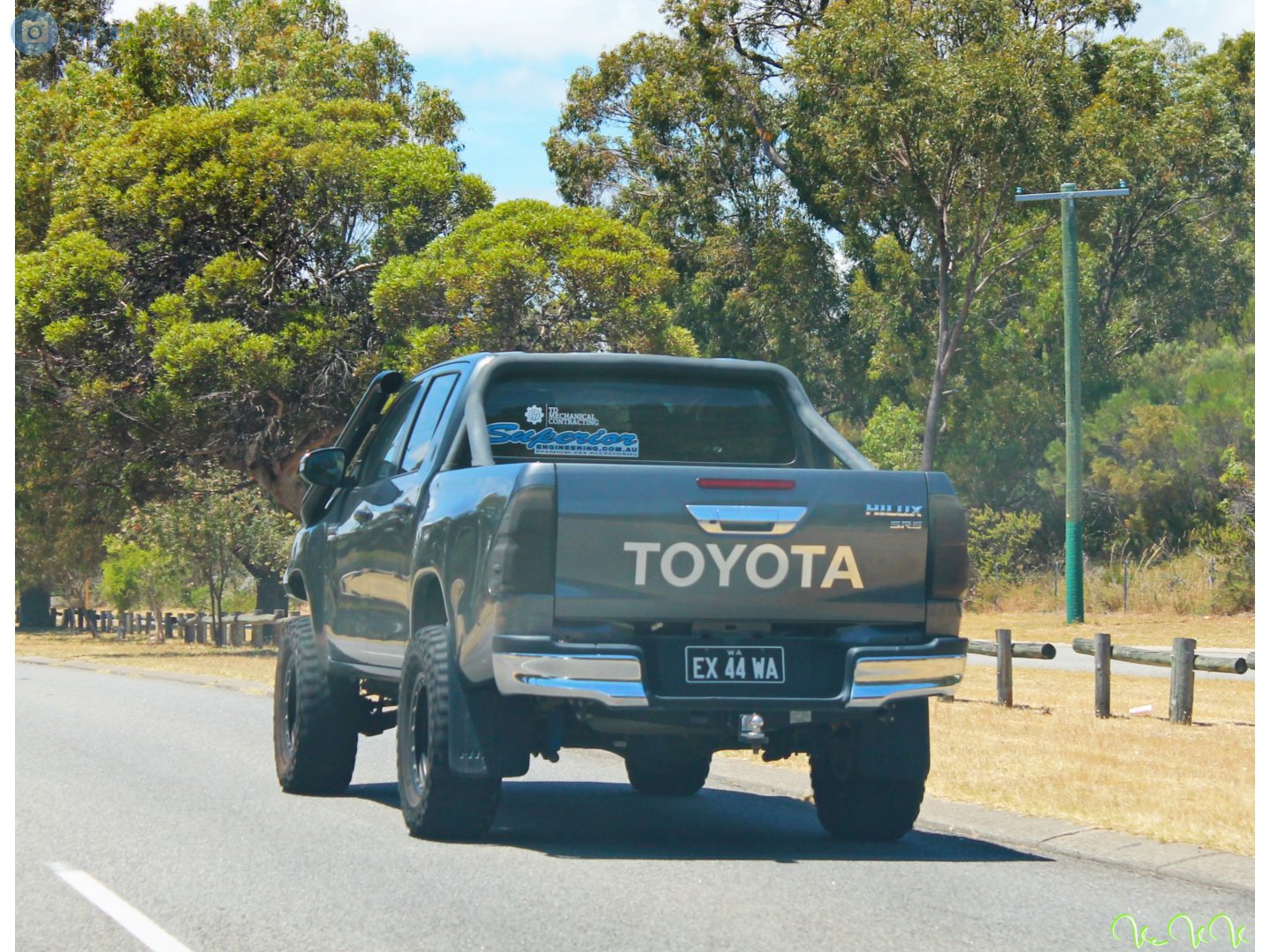 EX 44 WA, Toyota Hilux 8th gen (AN120/AN130), 2015–