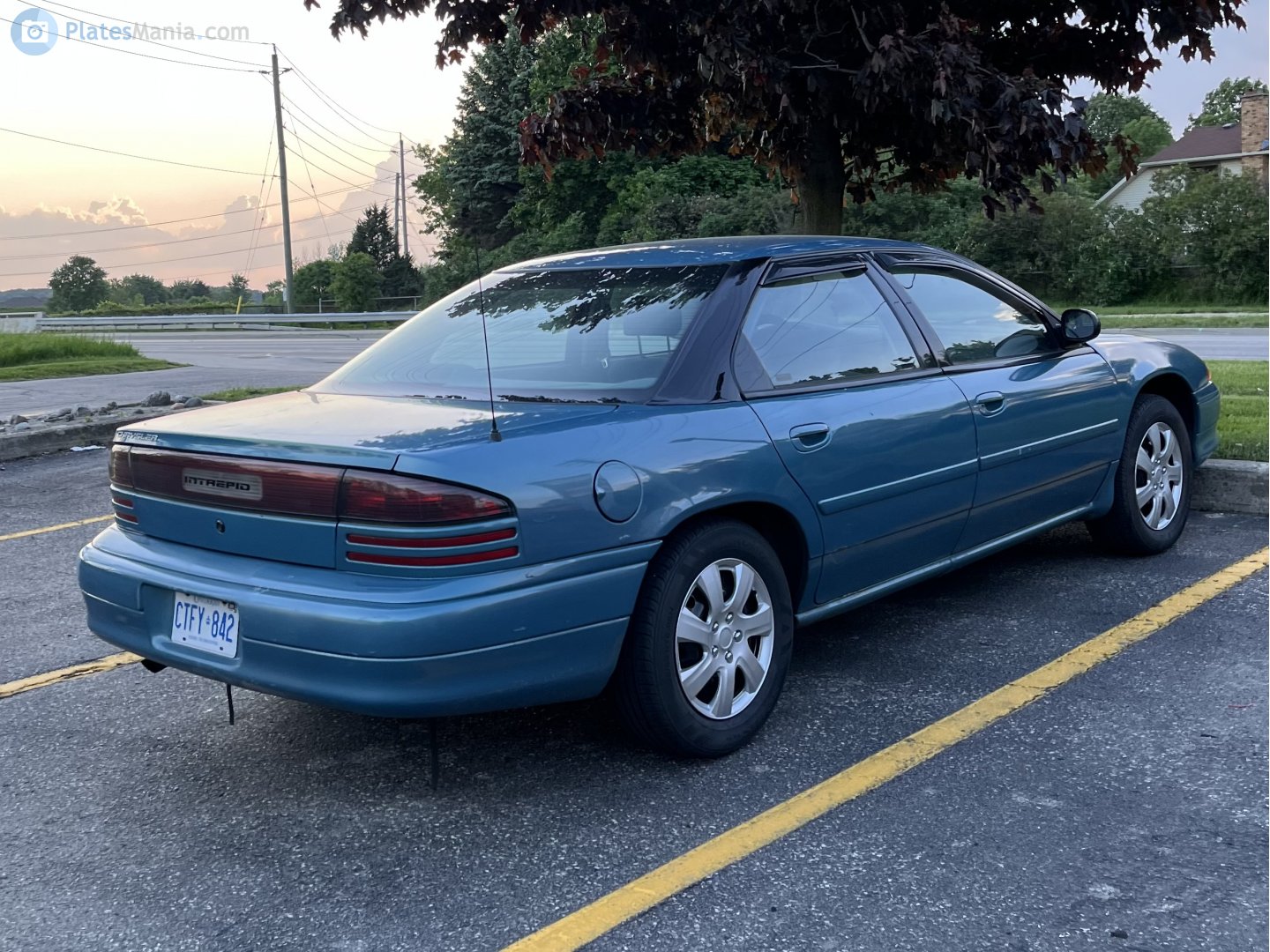 CTFY-842, Chrysler Intrepid 1st gen (LH; CA-market), 1992–1997