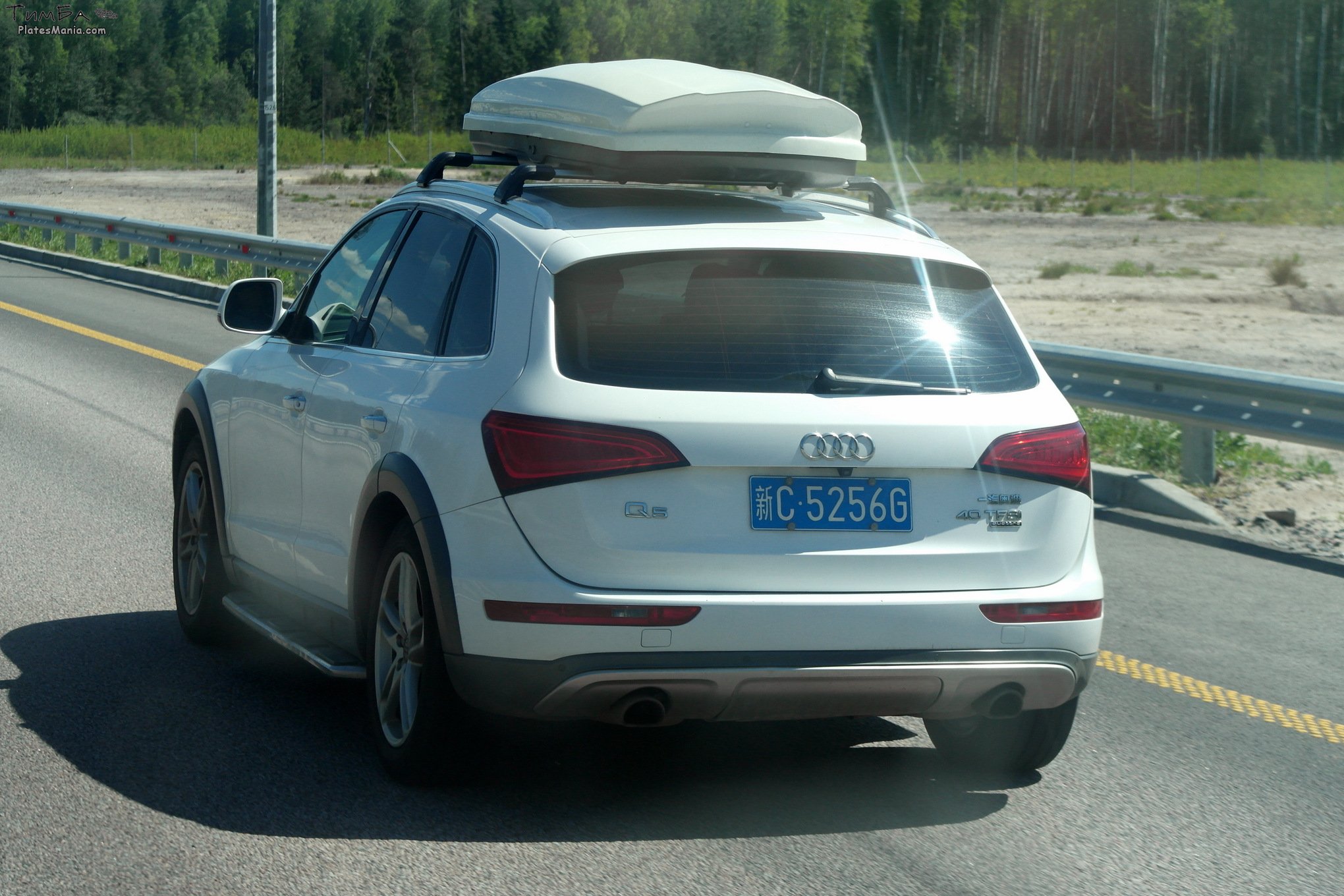 新C·5256G, Audi Q5 1st gen (8RB), 2008–2017