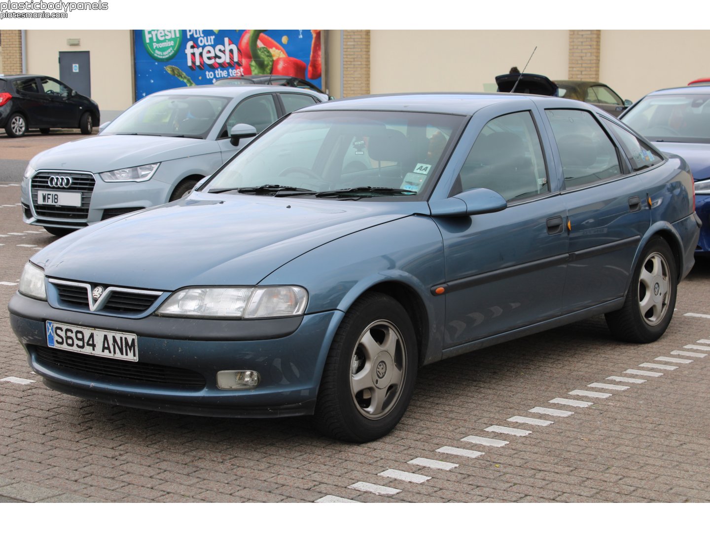 S694ANM, Vauxhall Vectra 1st gen Liftback (B; J96), 1996–2002