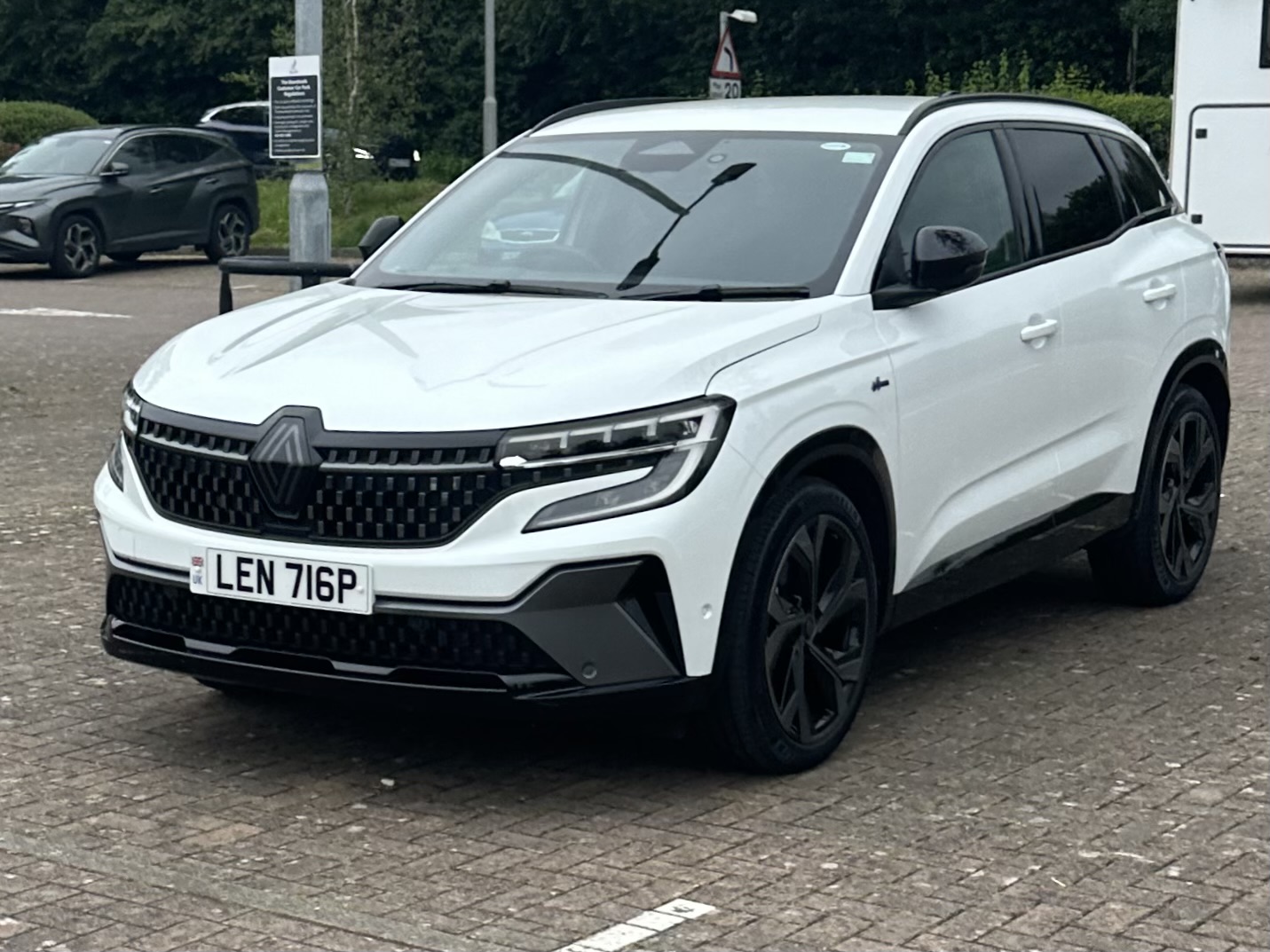 LEN716P, Renault Austral 1st gen (HHN), 2022–