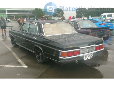 JPE180, Nissan President