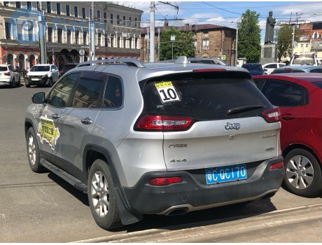 粤C·QC170, Jeep Cherokee