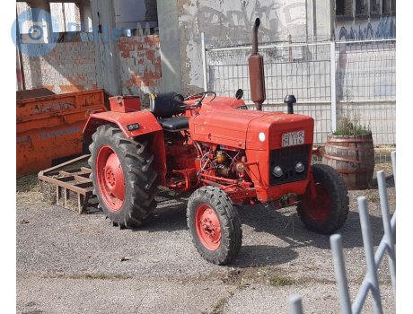 YBR-114, Fordson Super Dexta