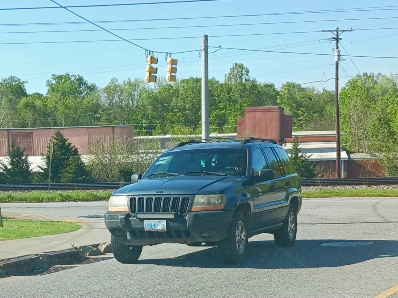 GNU-81-28, License plate without vehicle 