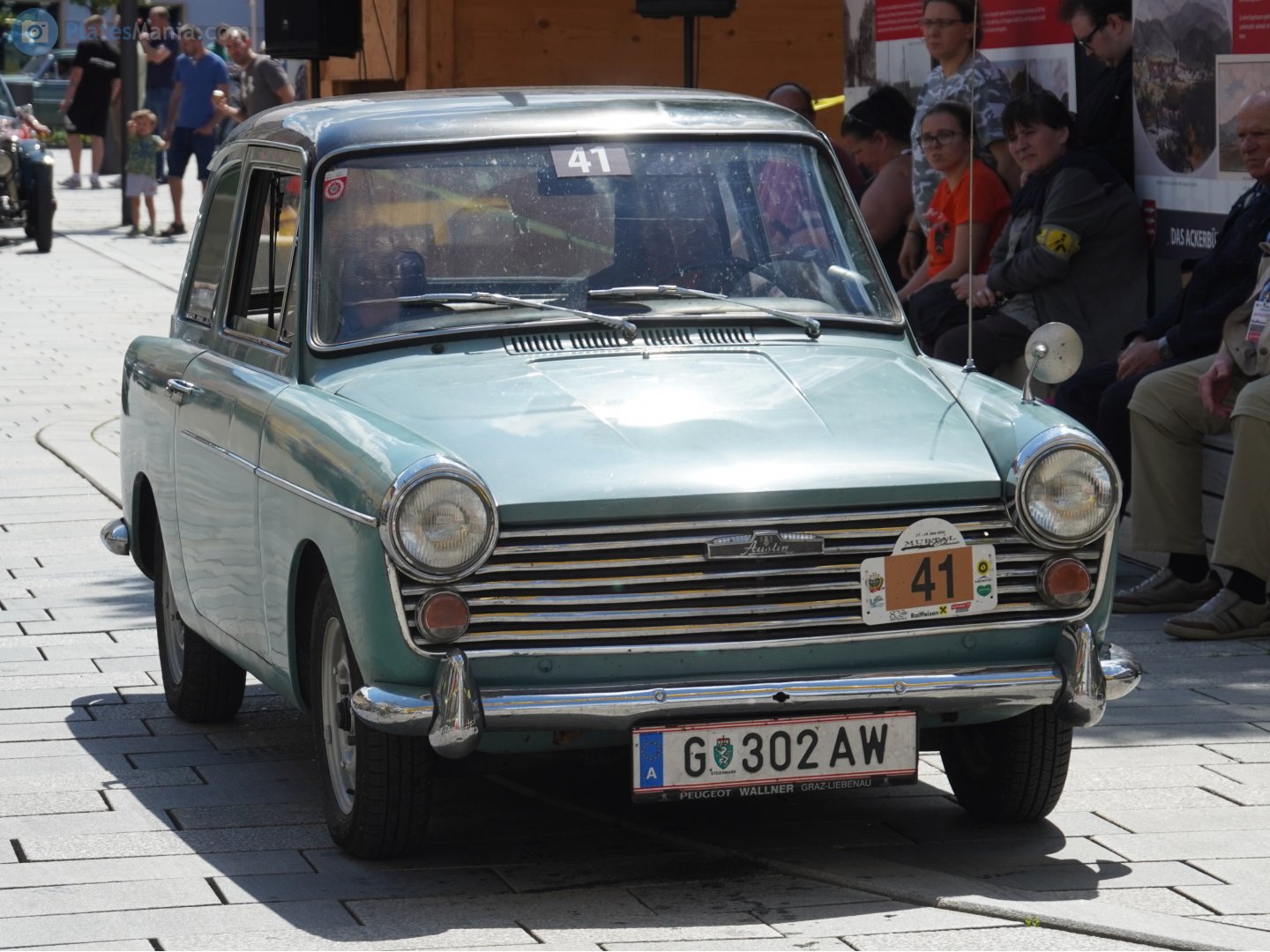 G 302 AW, Austin A40 