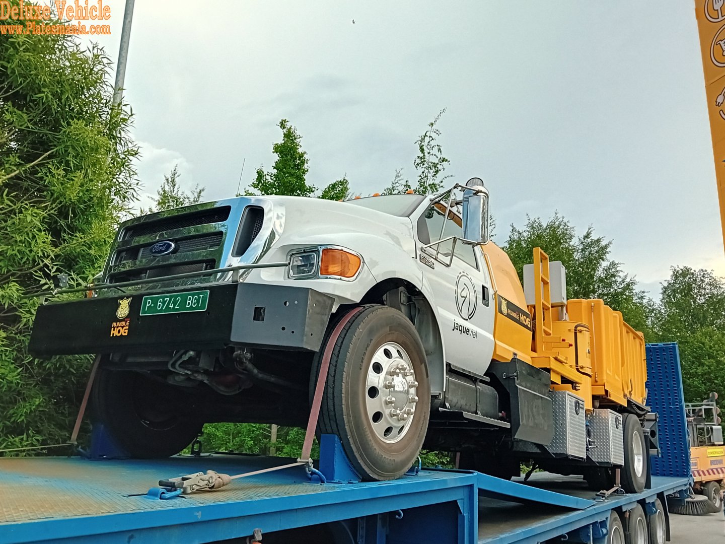 P 6742 BCT, Ford F-750 10th gen, 1999–2015