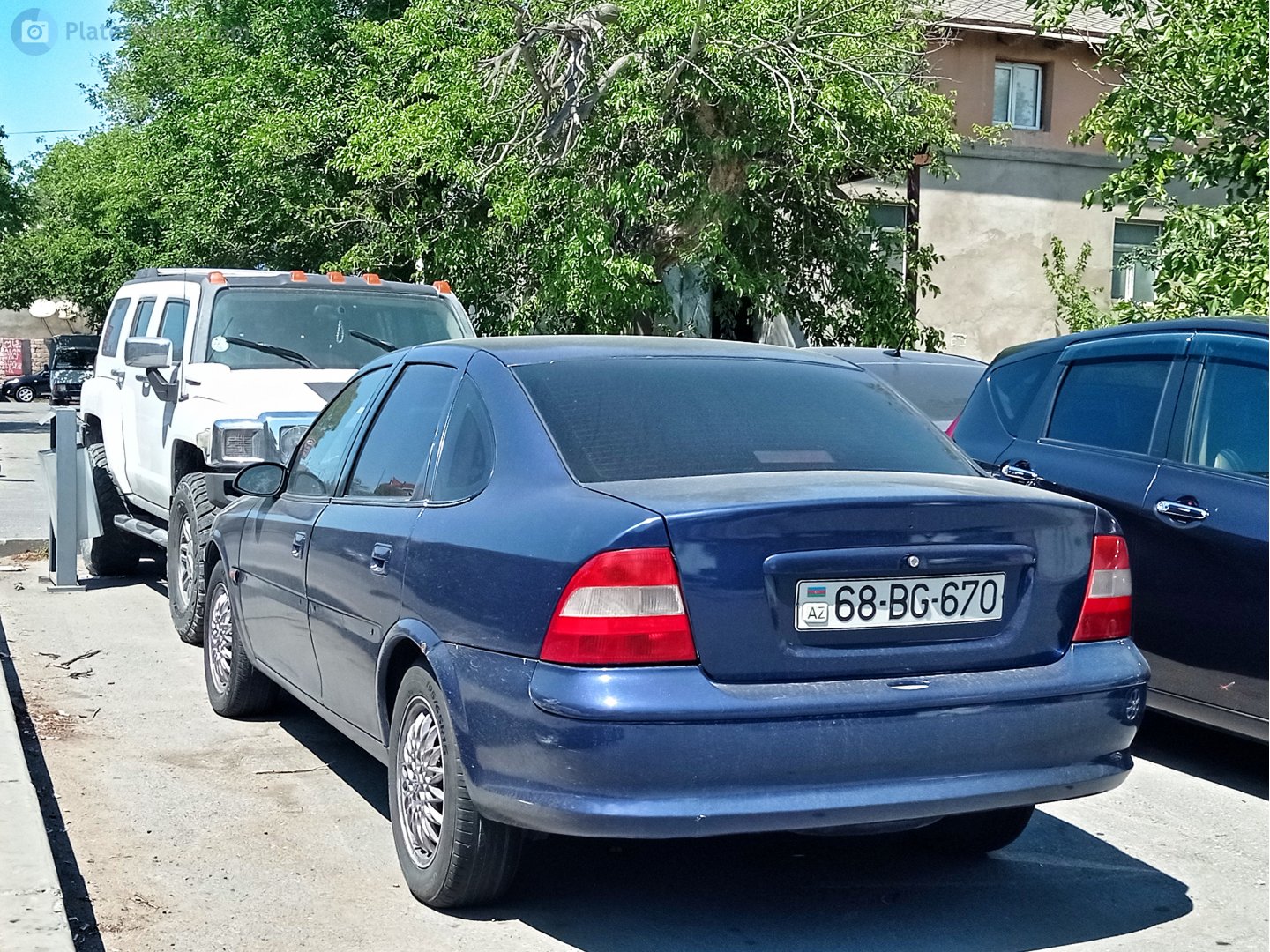 68 BG 670, Opel Vectra 2nd gen Sedan (B; J96), 1995–2002