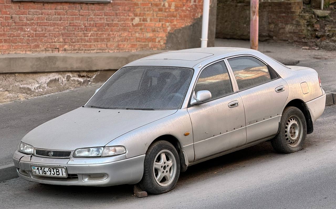 02 116-93 BI, Mazda 626 4th gen Sedan (GE), 1992–1997