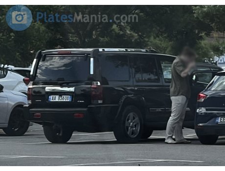 AA 836 UO, Jeep Commander