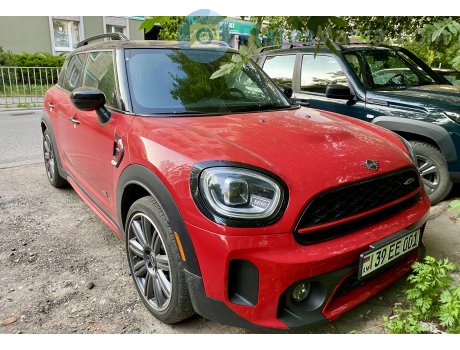 39 EE 001, MINI Countryman