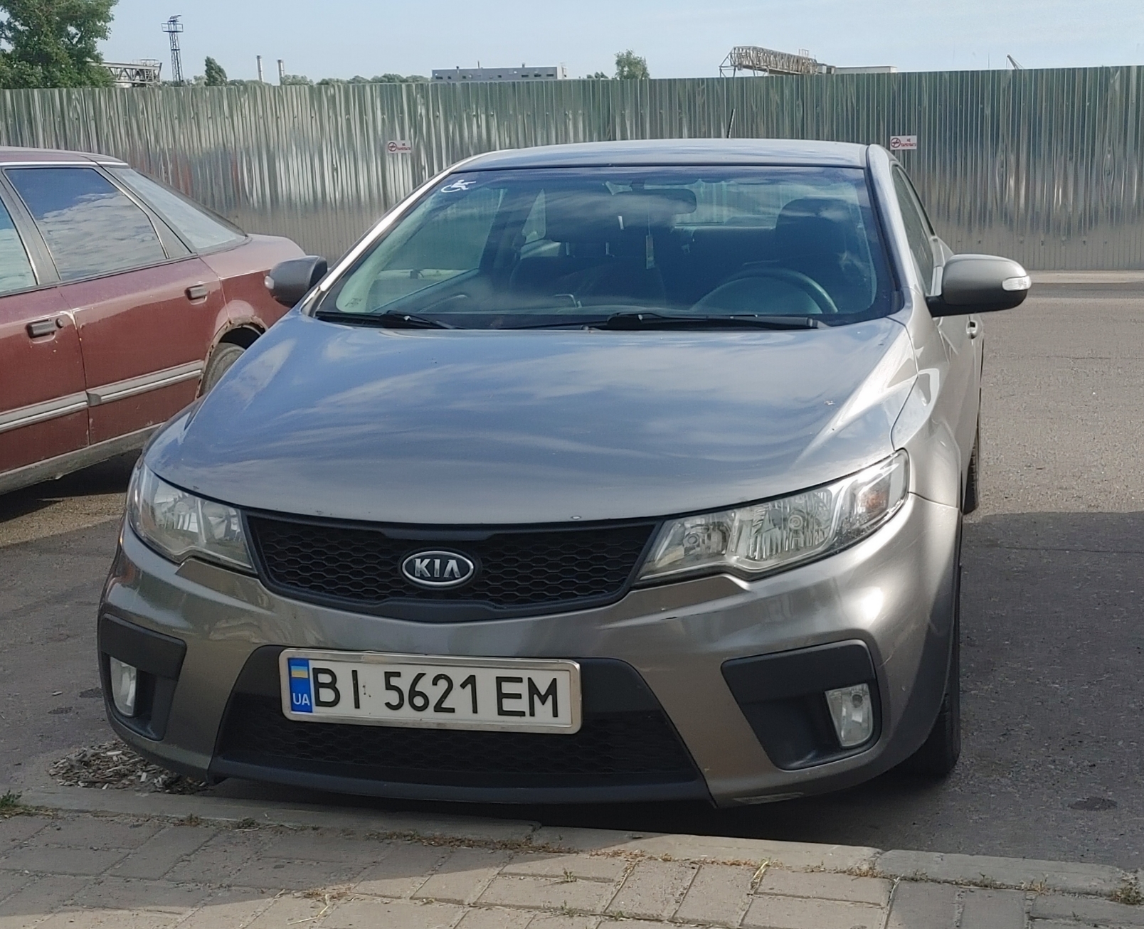 BI 5621 EM, Kia Cerato 2nd gen Koup (XK), 2009–2013