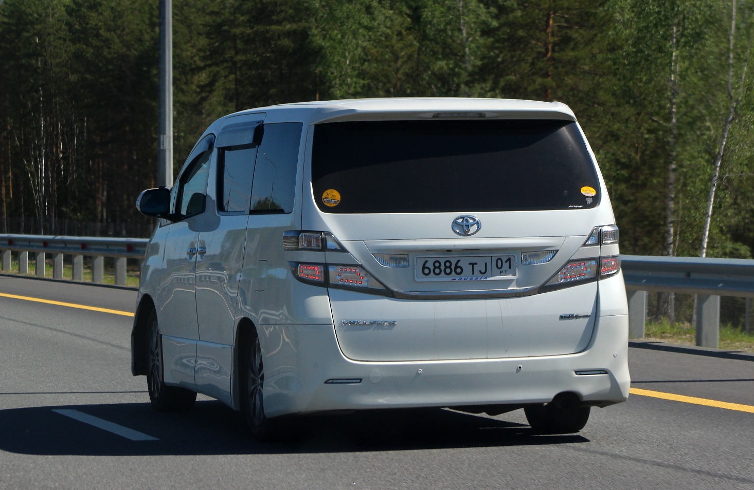 6886TJ01, Toyota Vellfire 1st gen (AH20), 2008–2015