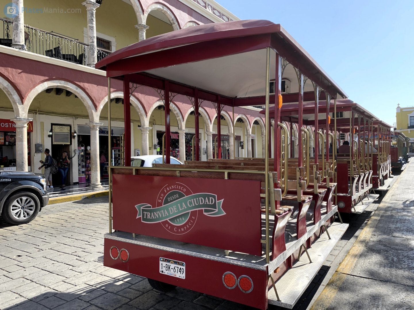 1-BK-6749, Trailers (0-AA-0000) 