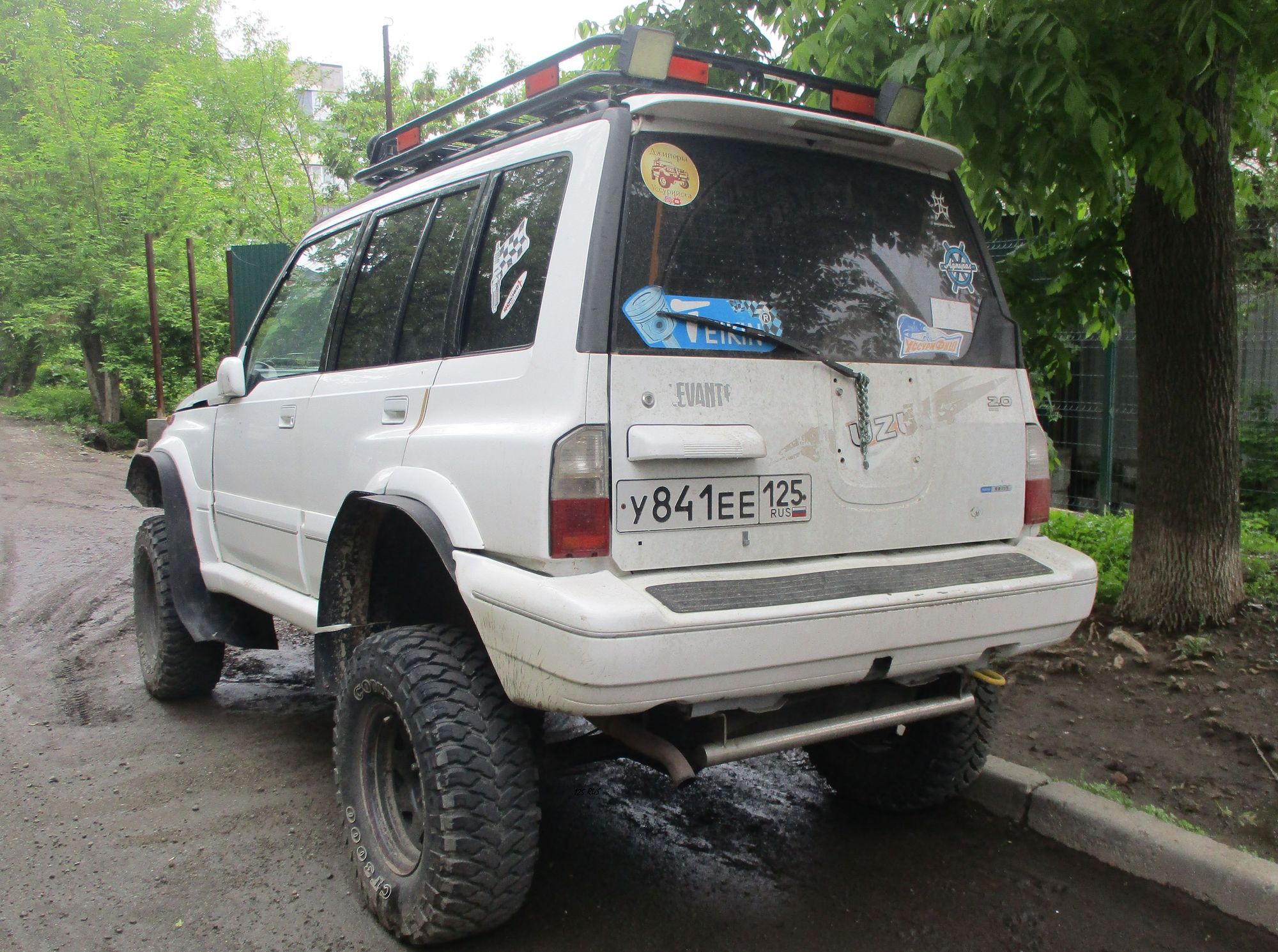 у 841 ее 125, Mazda Proceed Levante 1st gen 5-door SUV (ET/TA), 1995–1997