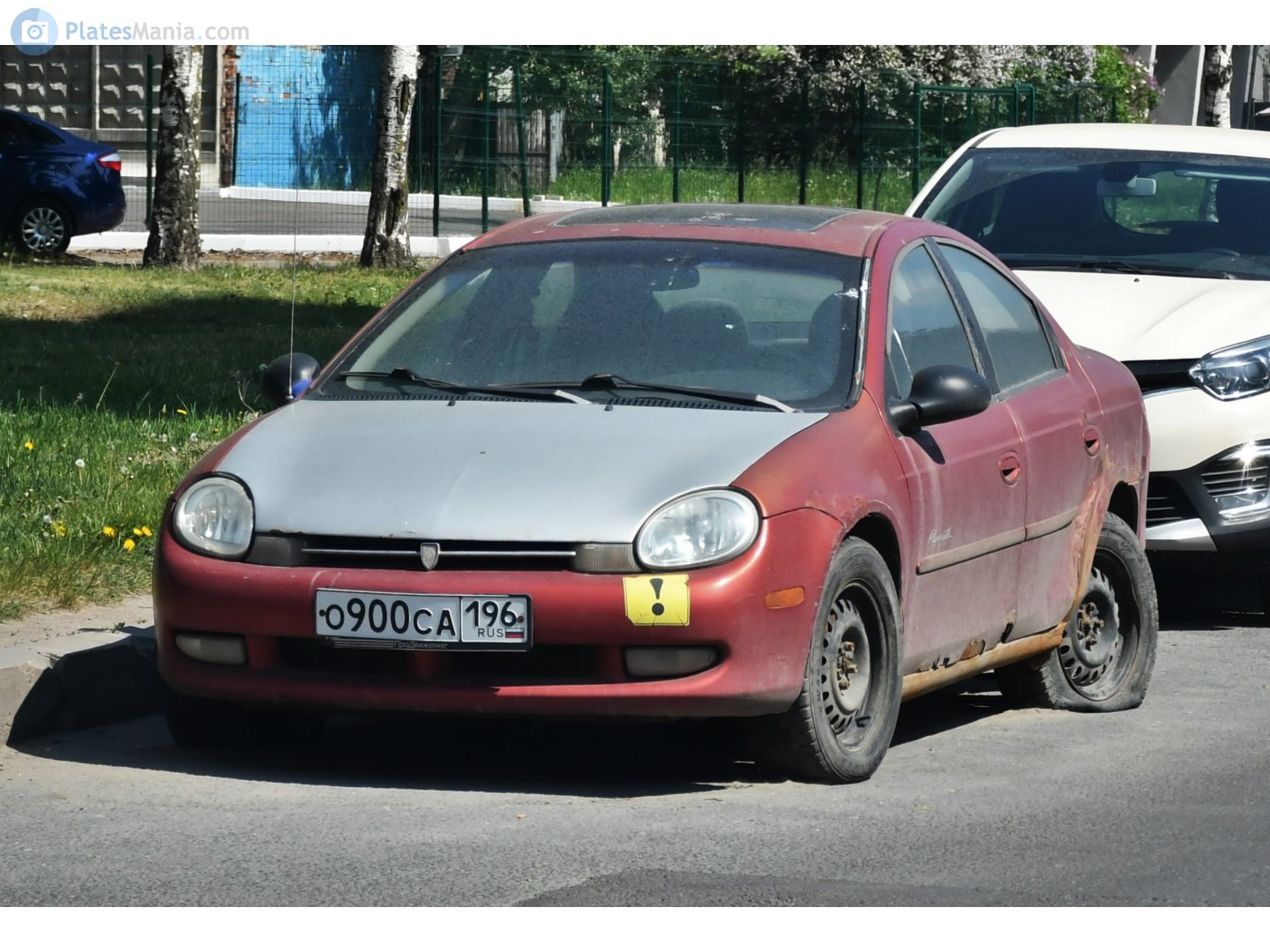 о 900 са 196, Plymouth Neon 2nd gen (PL2), 1999–2001