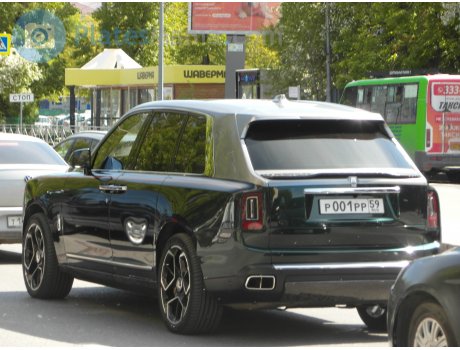 р001рр59, Rolls-Royce Cullinan