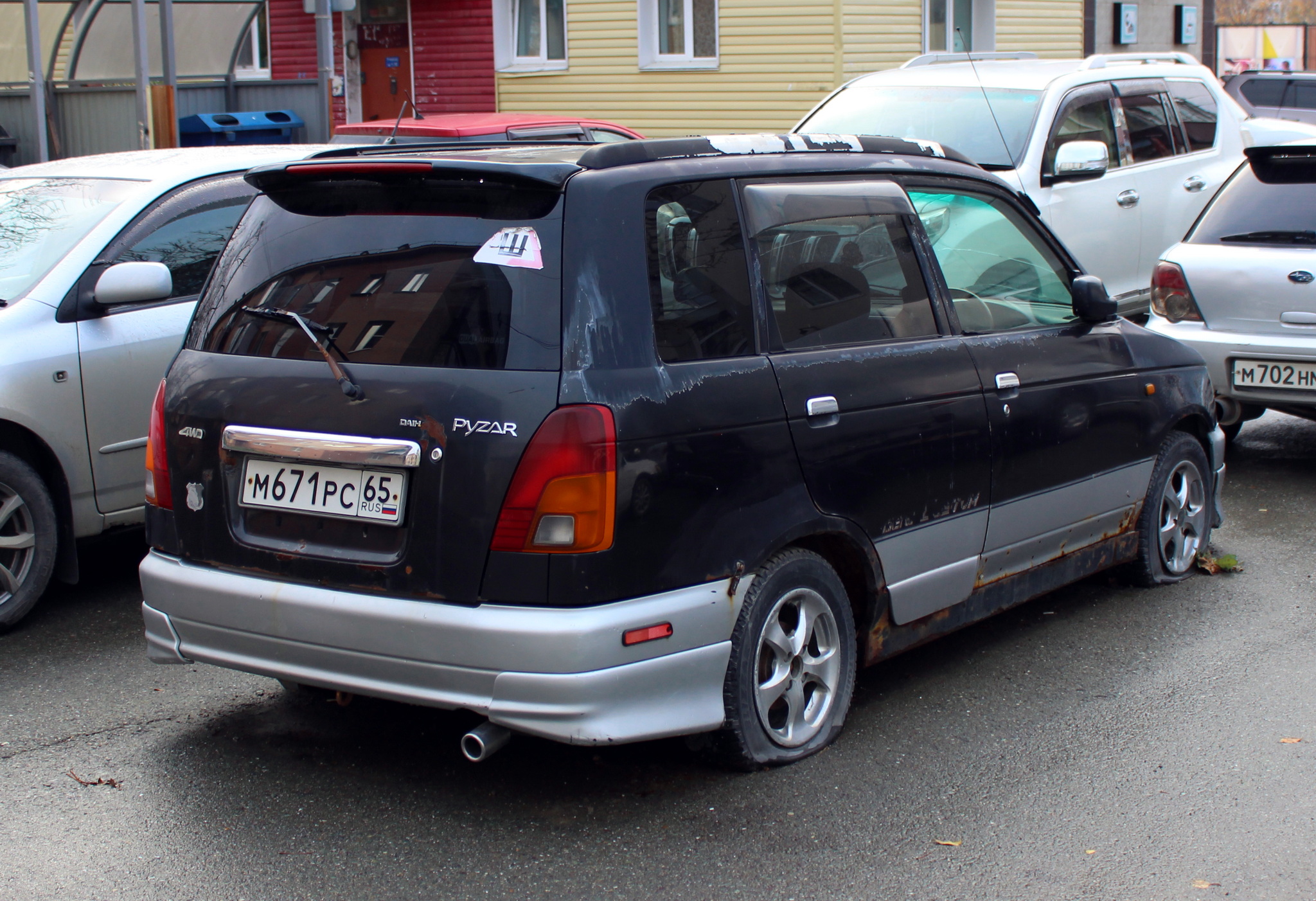 м 671 рс 65, Daihatsu Pyzar 1st gen (G300), 1996–2002
