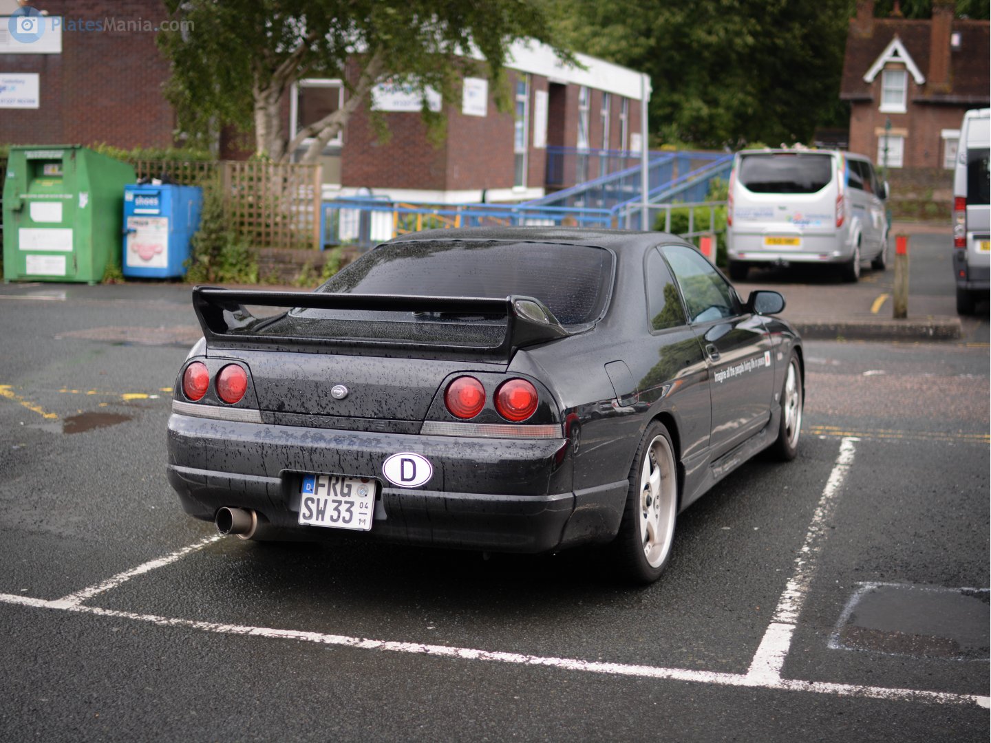 FRG SW 33 (04/11), Nissan Skyline 9th gen Coupé (R33), 1993–1998