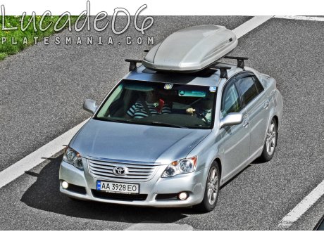 AA 3928 EO, Toyota Avalon