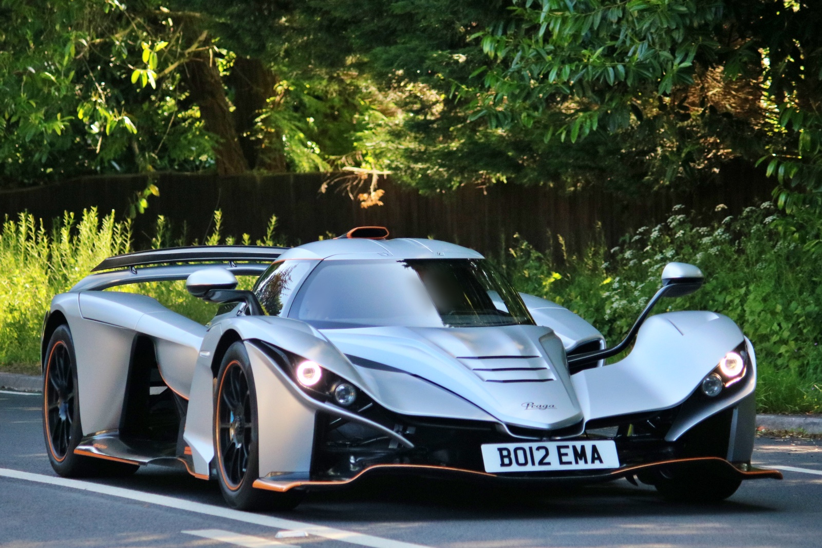 BO12EMA, Praga Bohema 