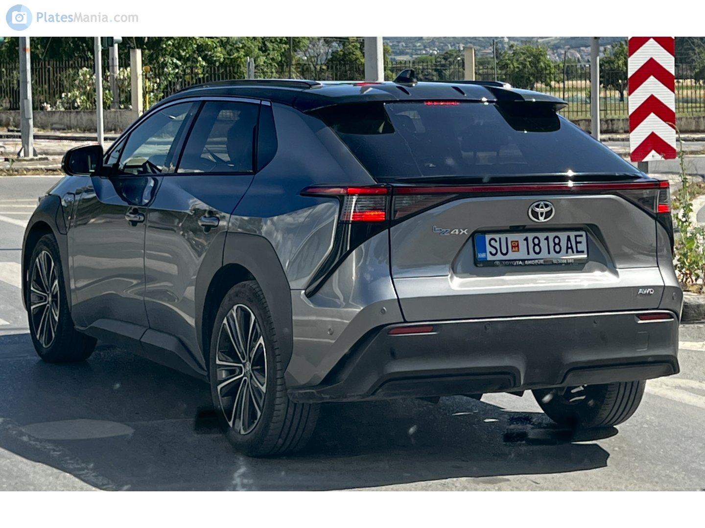 SU 1818 AE, Toyota bZ4X 1st gen (EA10), 2022–