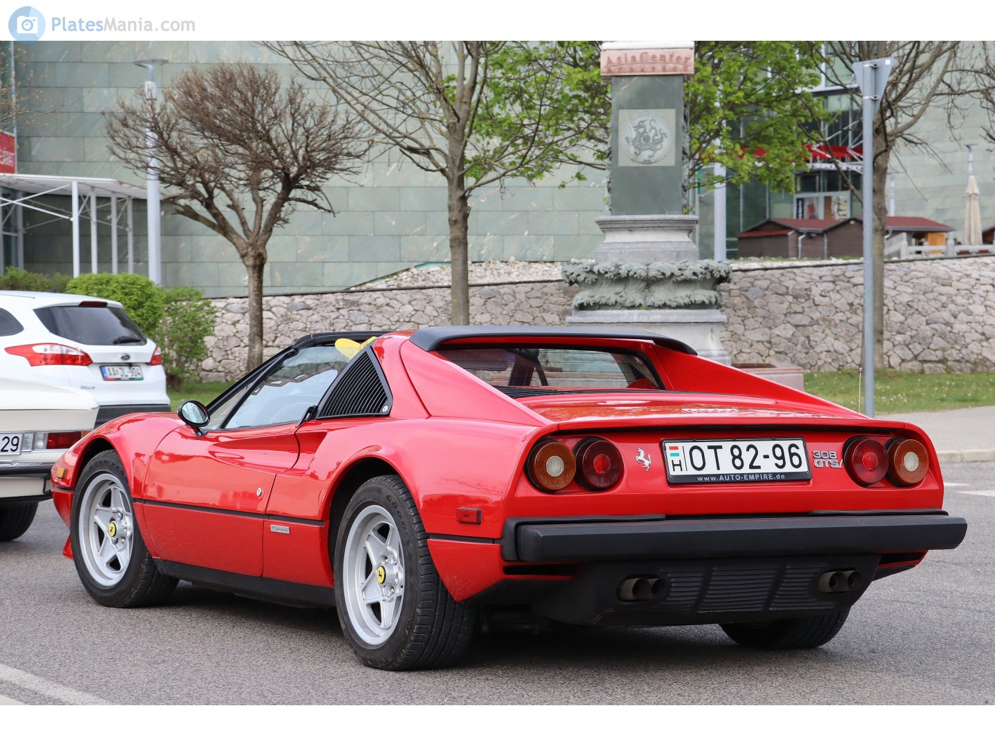 OT 82-96, Ferrari 308 1st gen GTS, 1977–1985