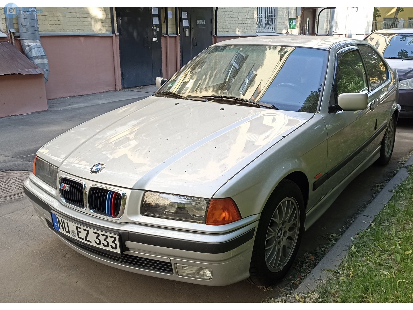 NU EZ 333, BMW 3 Series 3rd gen Compact Hatch (E36), 1994–2000