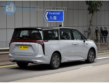 JU 3999, Maxus MIFA 9