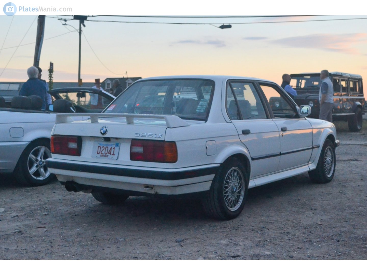 D2041, BMW 3 Series 2nd gen Sedan (E30), 1983–1991