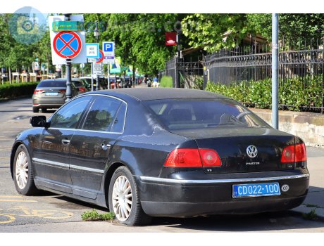 CD022-100, Volkswagen Phaeton