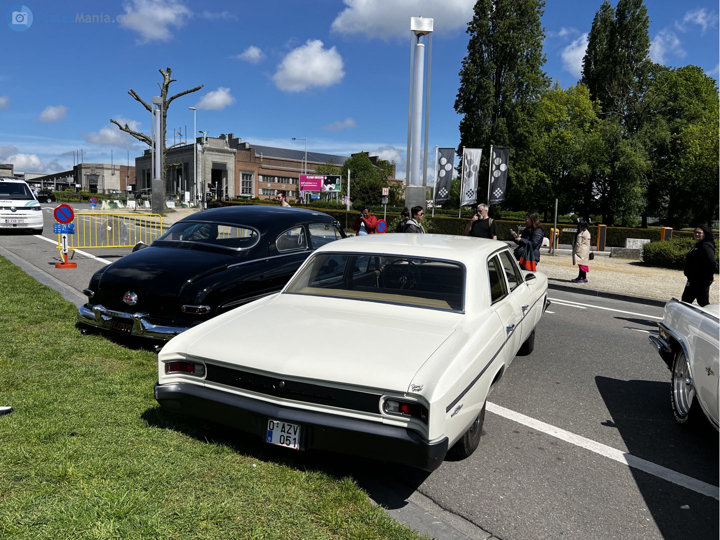 O-AZV-051, Chevrolet Chevelle 1st gen 1966 4-door Sedan (69; A-body), 2nd facelift, 1965–1966